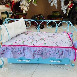 American Girl Curlicue Daybed and Trundle with Butterfly Bedding